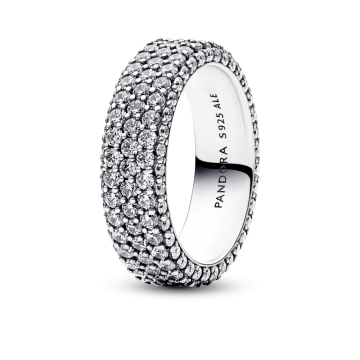 Anillo Fila Triple en Pavé