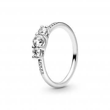 Anillo en plata de ley...